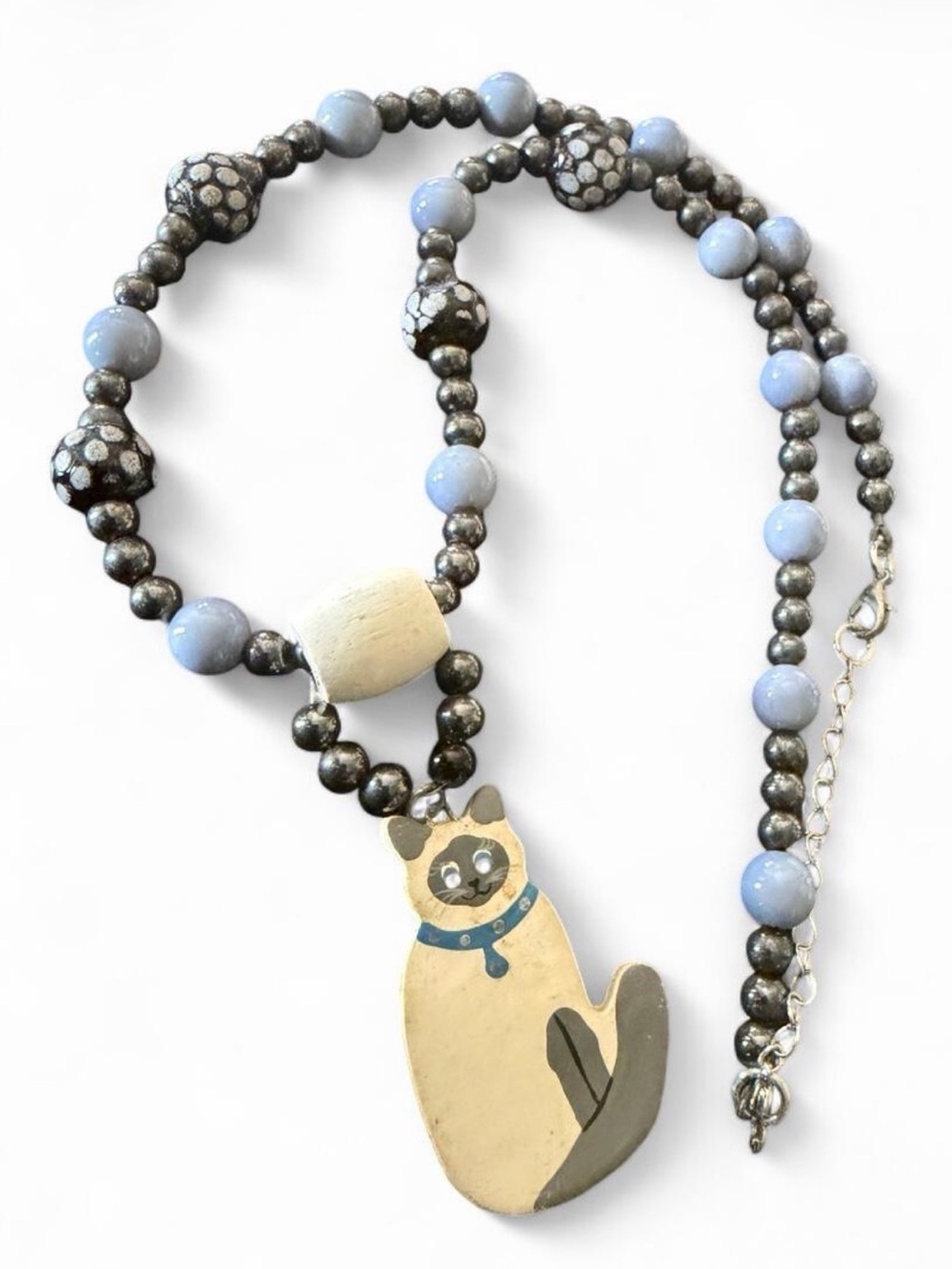 Cat Pendant Beaded Necklace in Light Blue and Gray